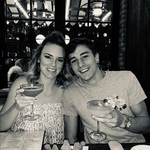 Meet your Posher, Shelby